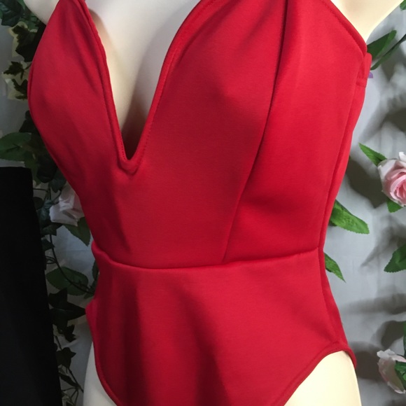 *Boohoo* Night BNWT Body Suit ♥️ Maddie Plunge ♥️ - Picture 10 of 10